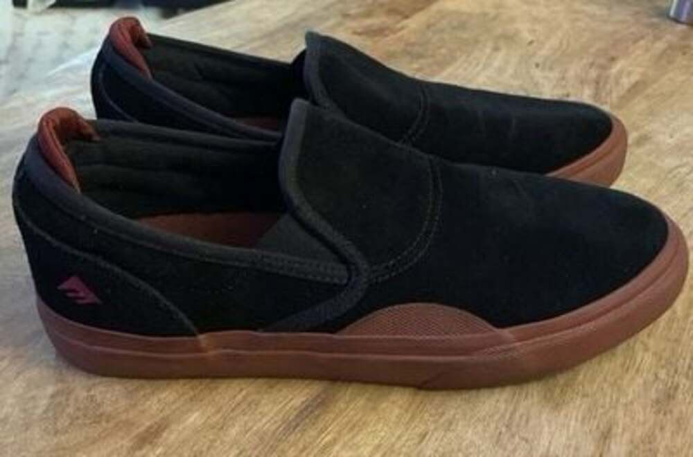 Emerica Wino G6 Skate Shop Day Slip-On Black Suede w/ Maroon Men's Size 8